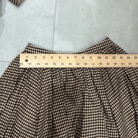 Reformation Magnolia Two Piece
Reformation x Kacey Musgraves - Picture 12 of 12